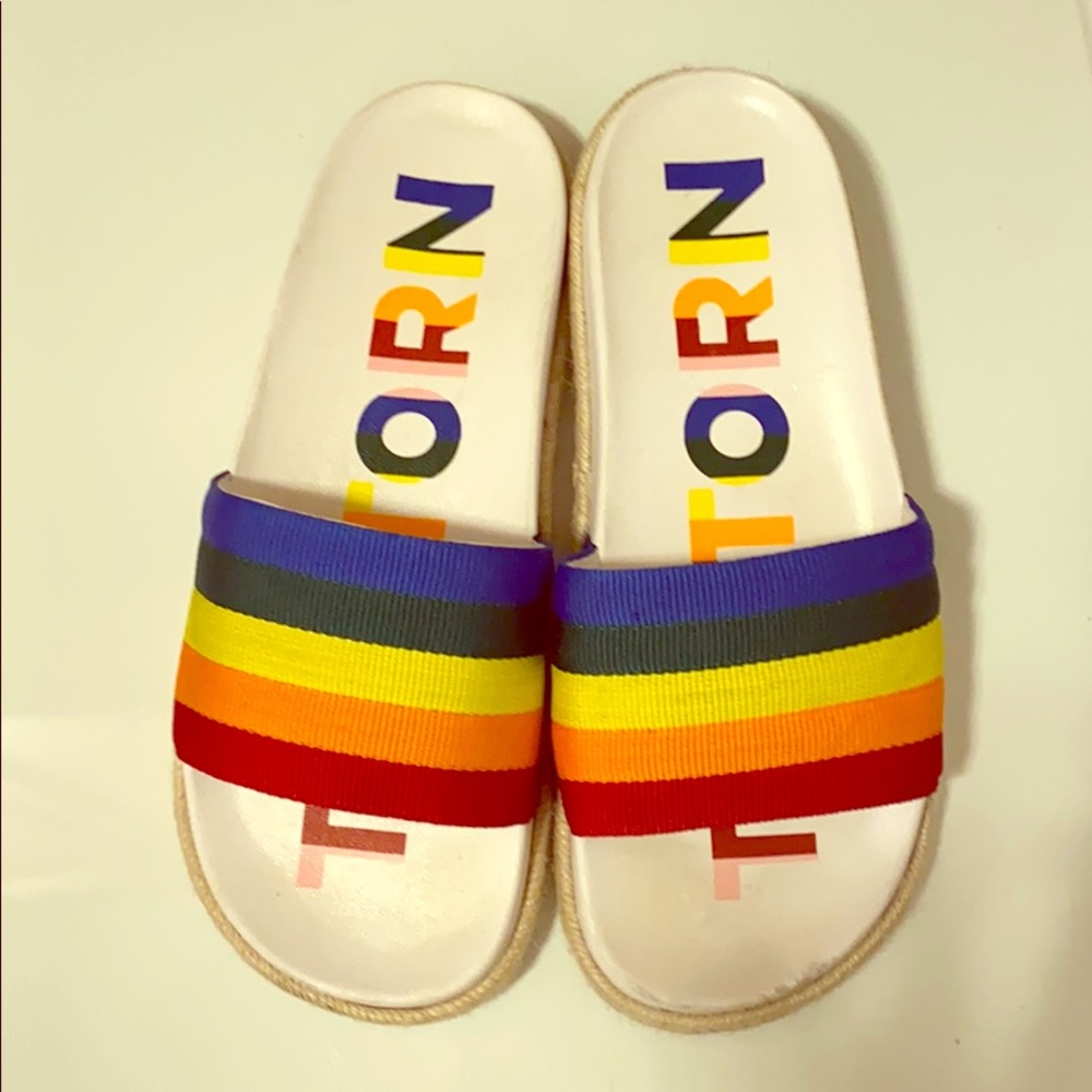 TRETORN rainbow slides worn once! Sz 9-fit like 10